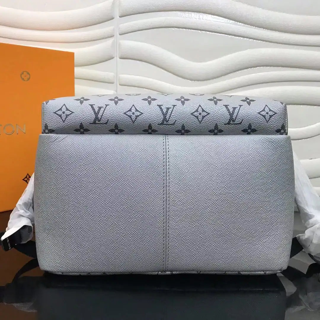 LV Discovery Backpack - Grey