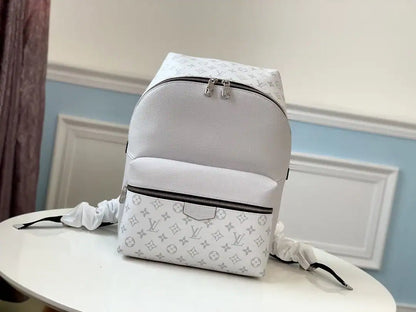 LV Discovery Backpack - White
