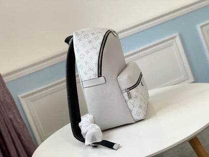 LV Discovery Backpack - White