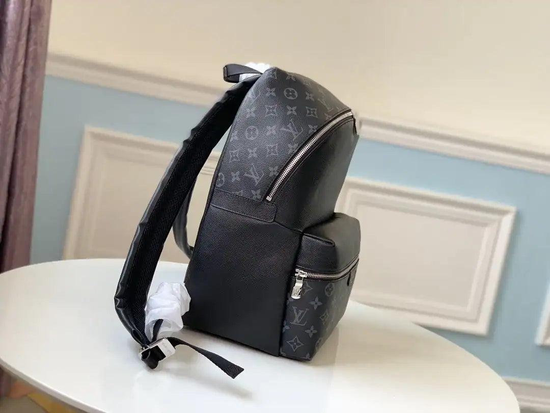 LV Discovery Backpack - Black