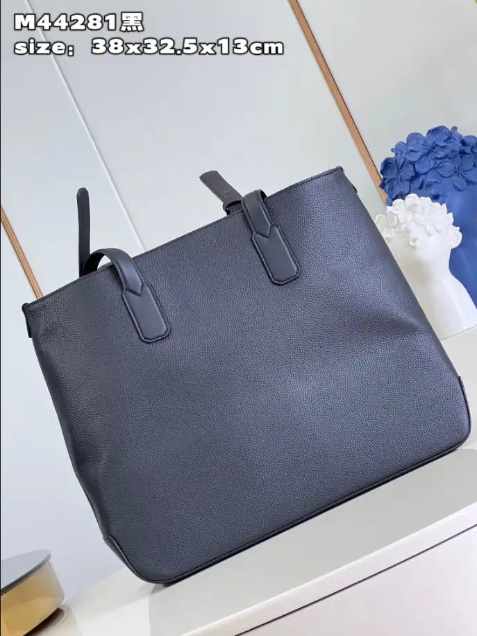 LV Astatine Fastline Tote Coiled Leather Bag - Black