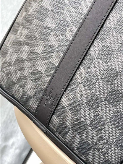 LV Keepall Bandouliere Damier Leather Duffle Bag - Black/Grey