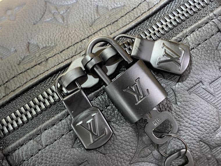 LV Keepall Bandouliere Monogram Duffle Bag - Black