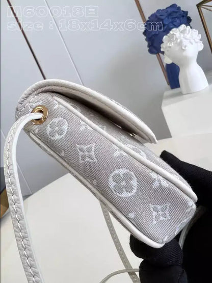 LV Pochette Cancun Pouch Shoulder Bag - Grey