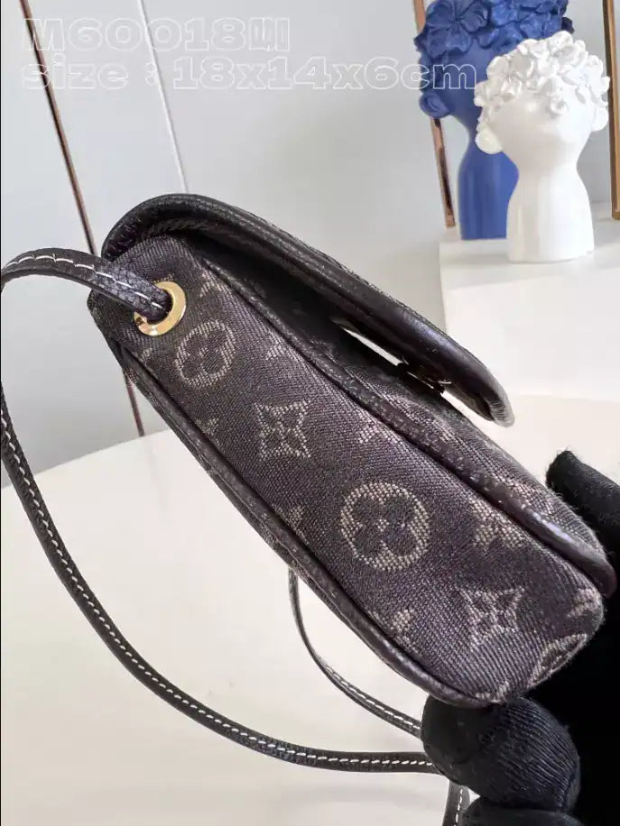 LV Pochette Cancun Pouch Shoulder Bag - Washed Black