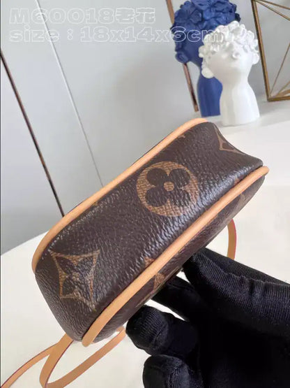 LV Pochette Cancun Pouch Shoulder Bag - Brown