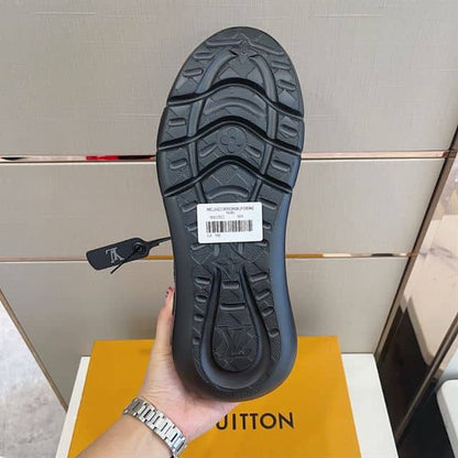 LV Show Up Sneakers - Black/White