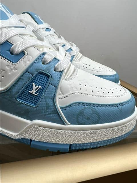 LV Skates - White/Light Blue