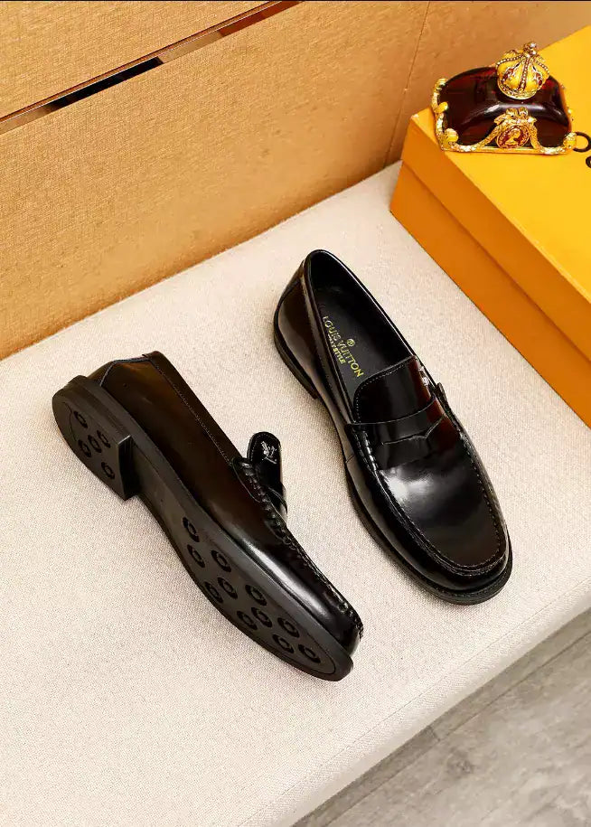 LV Leather Loafers - Black
