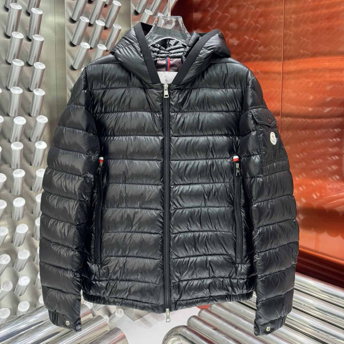 Moncler Galion Short Down Jacket - Black