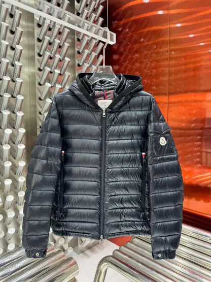 Moncler Galion Short Down Jacket - Black