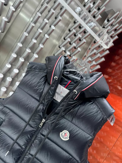 Moncler Luiro Down Vest - Black