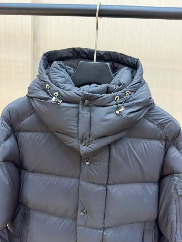 Moncler Vezere Short Down Jacket - Black