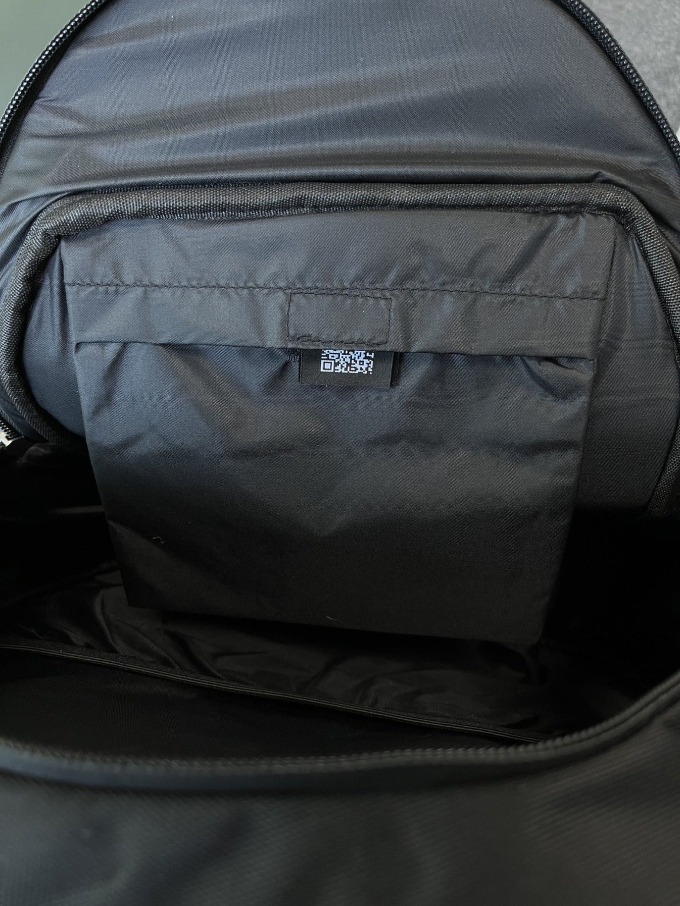 TS Cobra T Backpack - Black/Silver