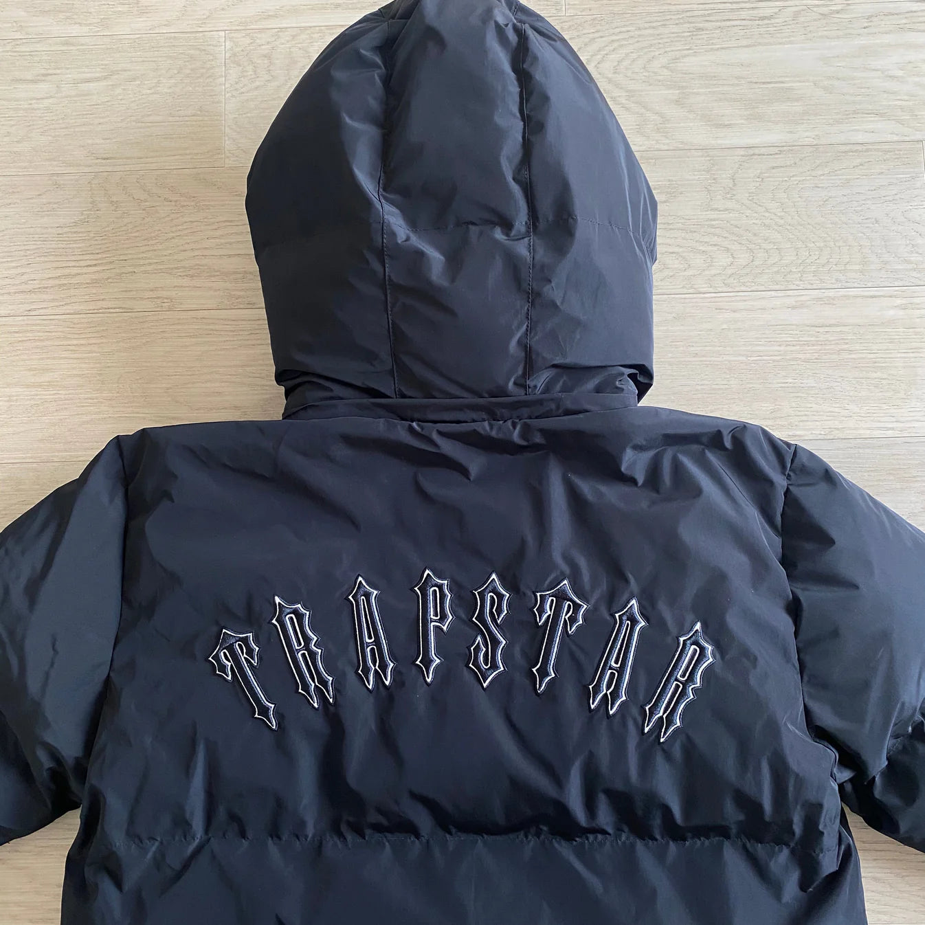 TS Oversized Irongate Puffer Jacket - Black