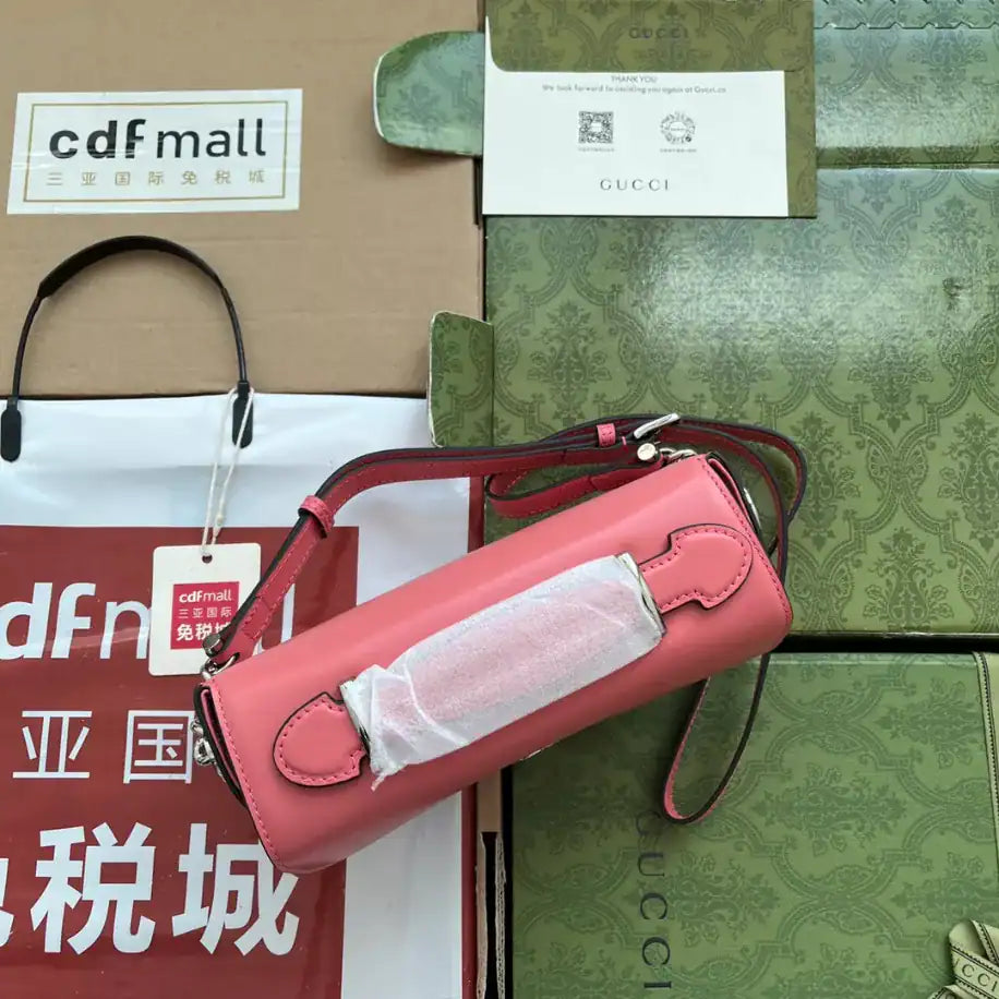 Gucci GG Petite Small Shoulder Bag - Pink