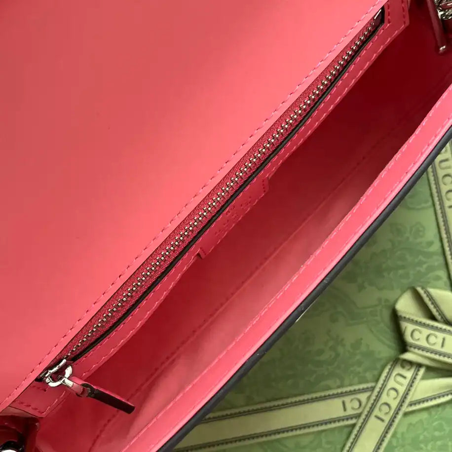 Gucci GG Petite Small Shoulder Bag - Pink
