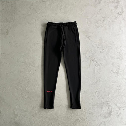 Syn Tracksuit - Black/Red