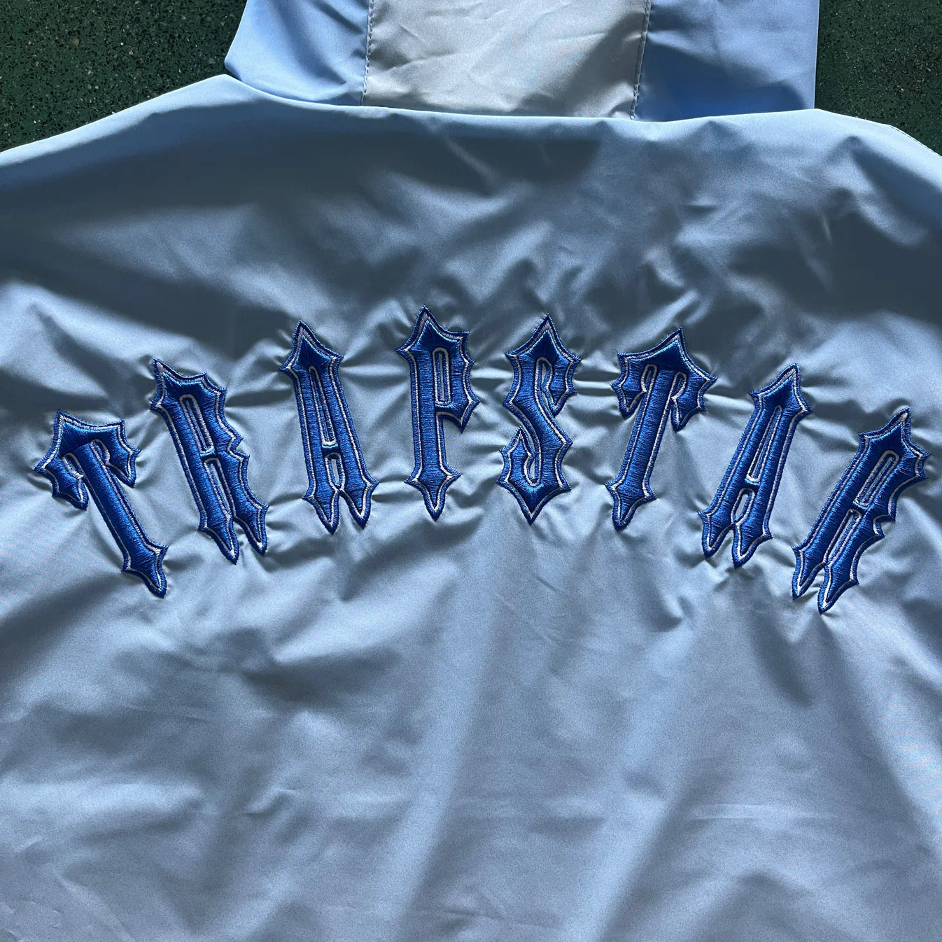 TS Irongate T Windbreaker - Blue Gradient