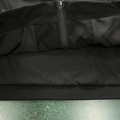 TS Irongate T Windbreaker - Black/Red