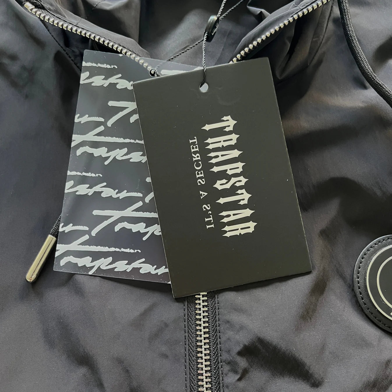 TS Irongate T Windbreaker - Black