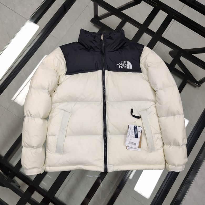 The North Face Puffer - White