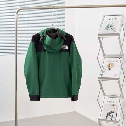 The North Face Jacket - Green