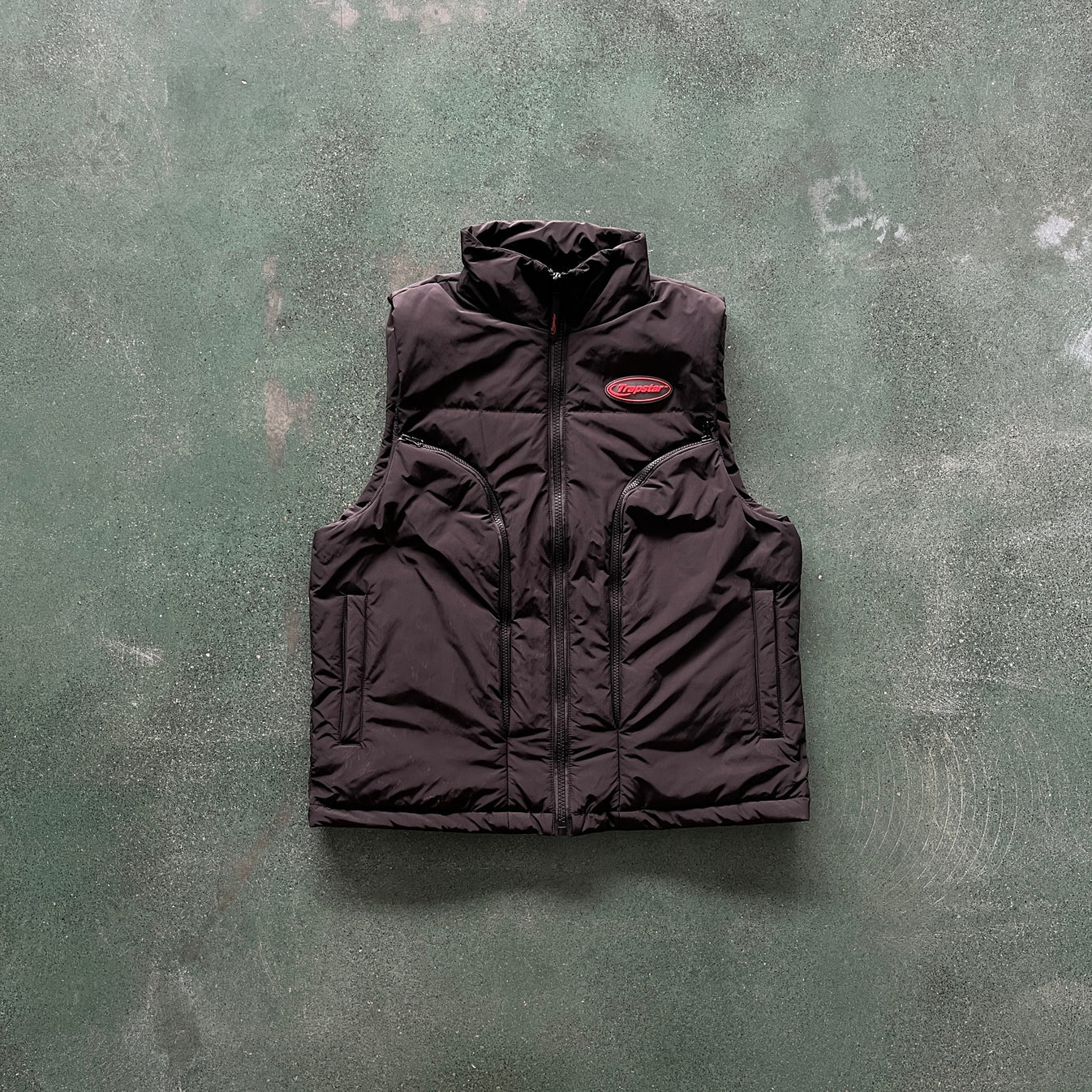 TS Hyperdrive Sleeveless Jacket - Black/Red