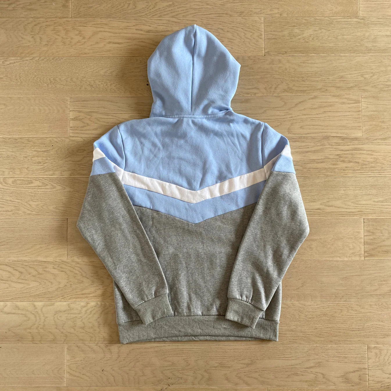 TS V-Stripe Tracksuit - Grey/Sky Blue
