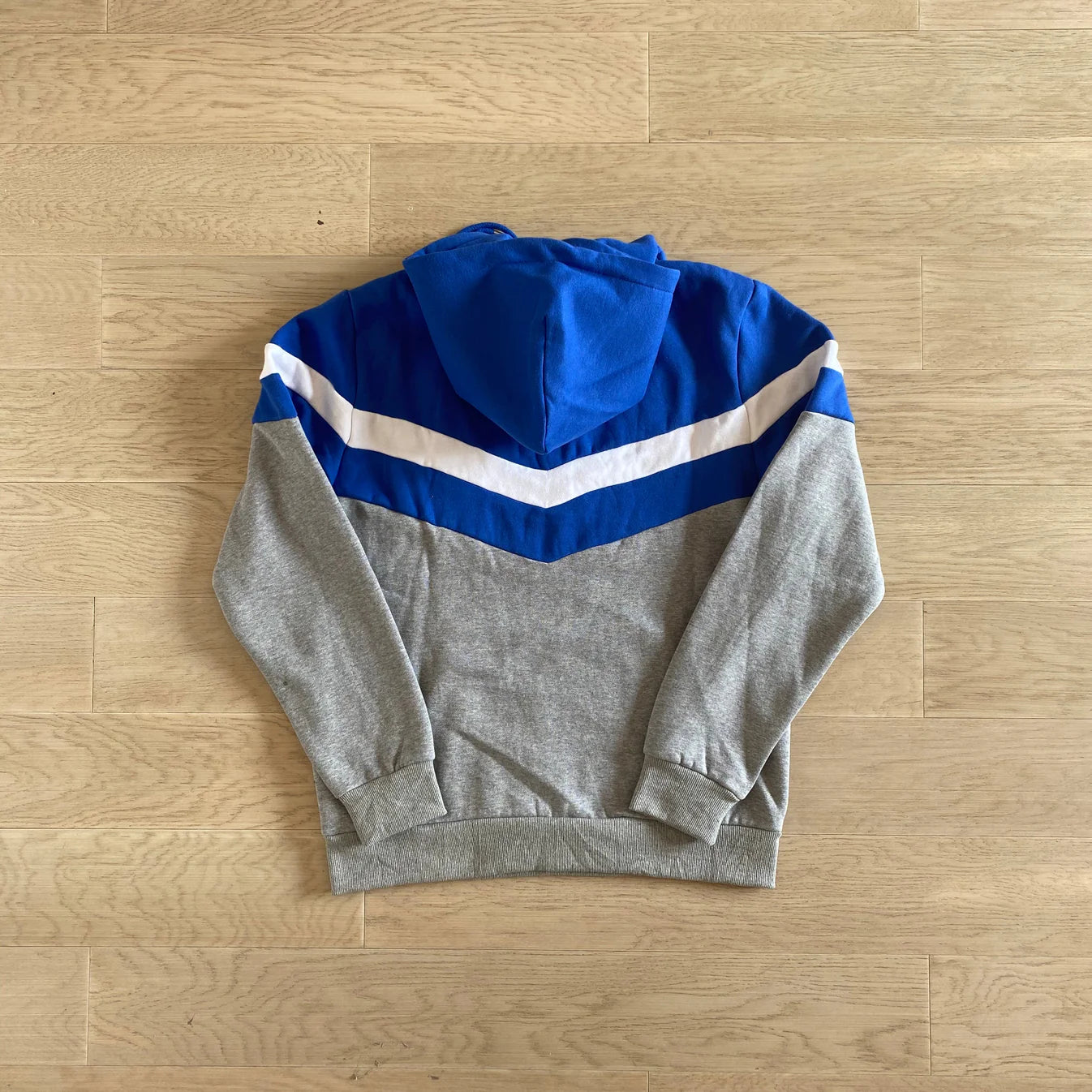 TS V-Stripe Tracksuit - Grey/Blue