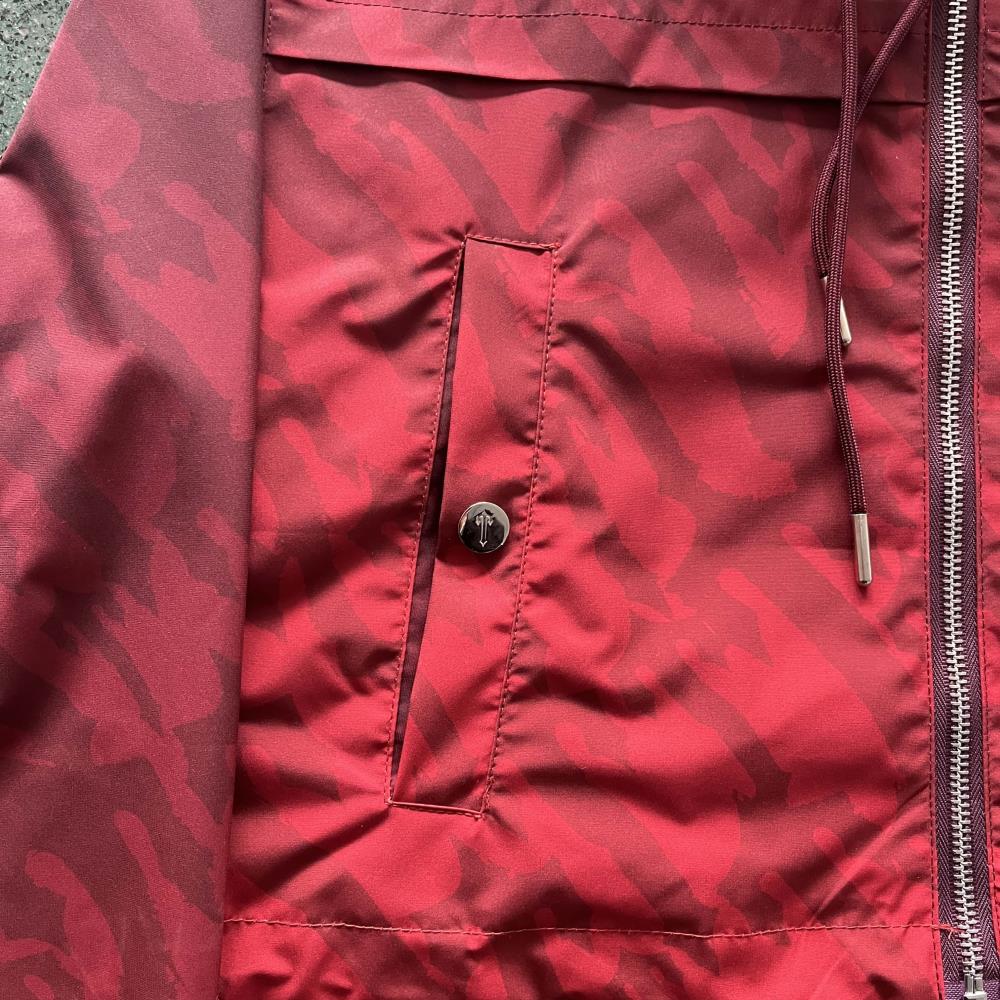 TS Women's Irongate T Windbreaker - Red