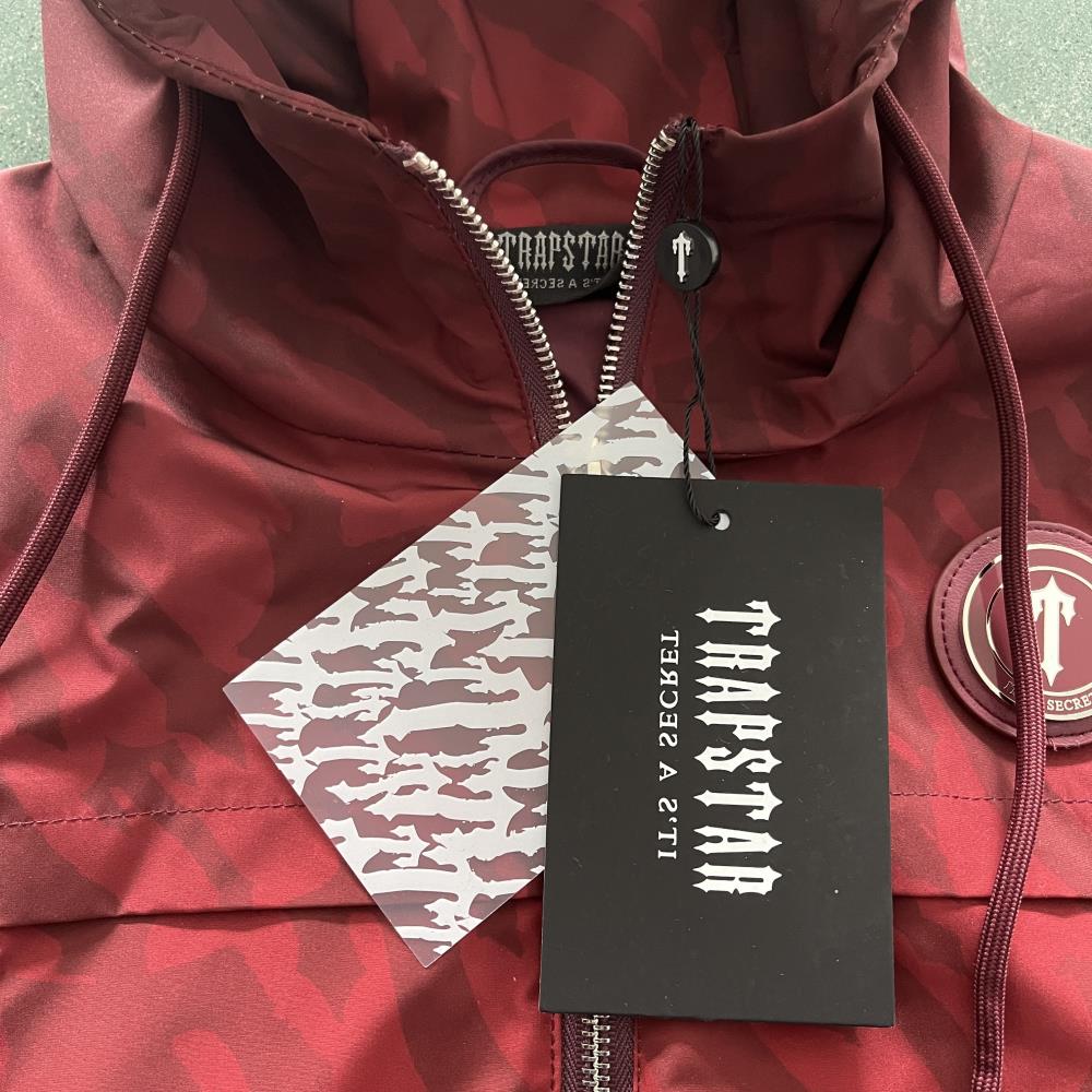 TS Women's Irongate T Windbreaker - Red