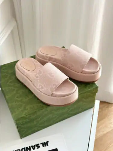 Women's Gucci Platform Sandals - Pink