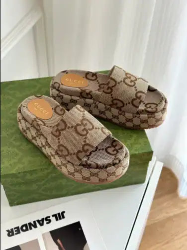 Women's Gucci Plaform Sandals - Beige