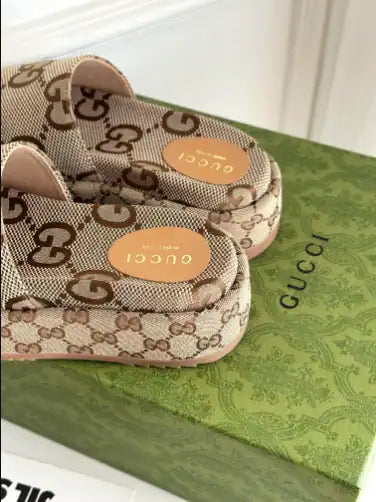 Women's Gucci Plaform Sandals - Beige