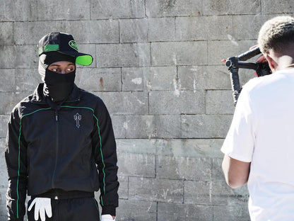 TS Irongate T Shellsuit - Black/Green