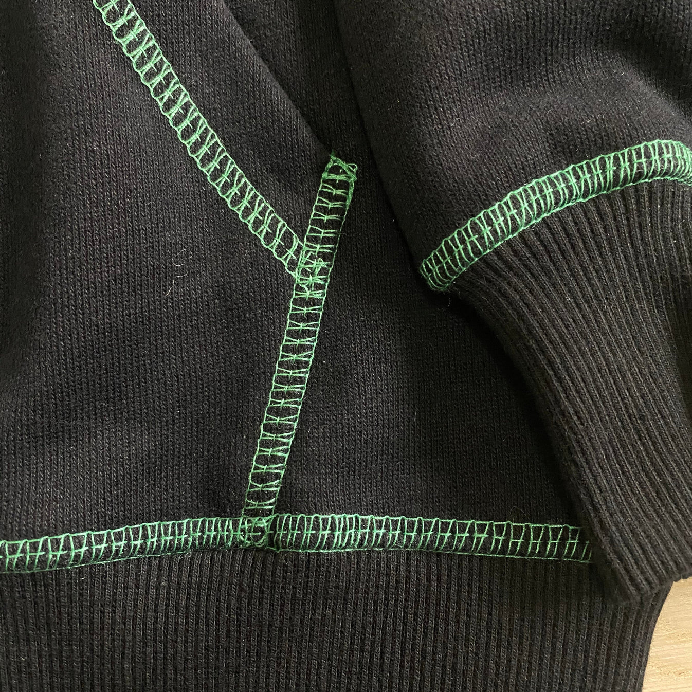 Crtez Alcatraz Hoodie - Black/Green