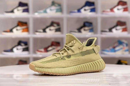 Yeezy Boost 350 V2 - Sulfur