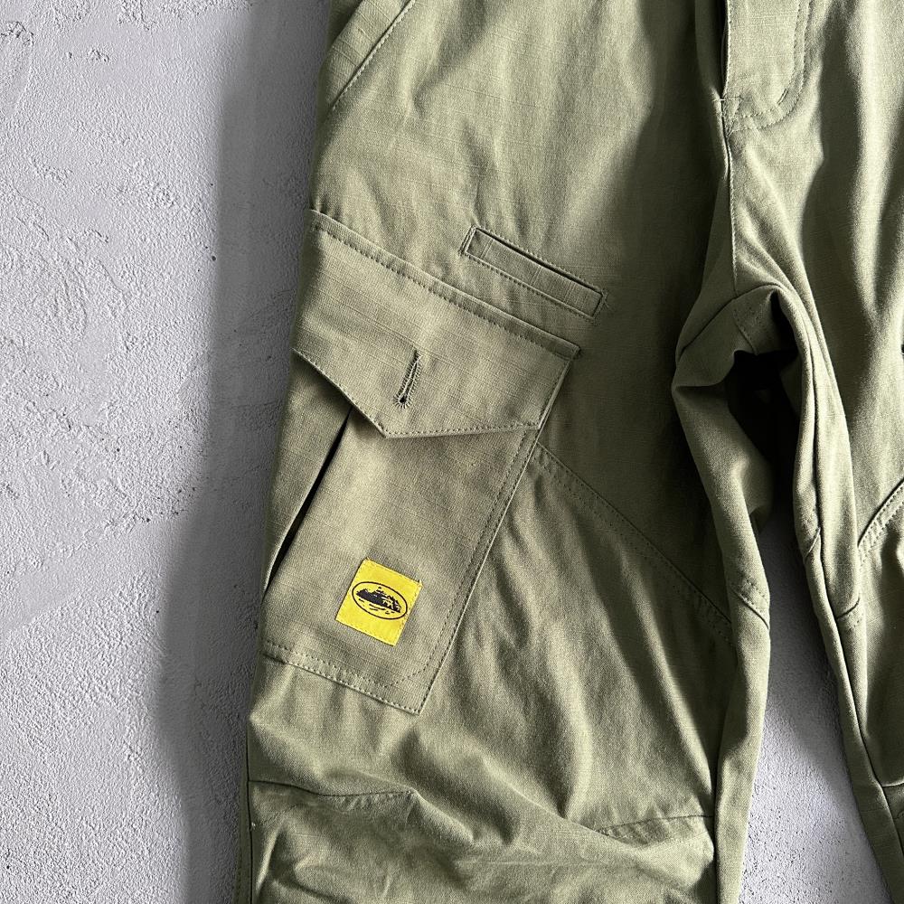 Crtez Slant Pocket Pants - Military Green