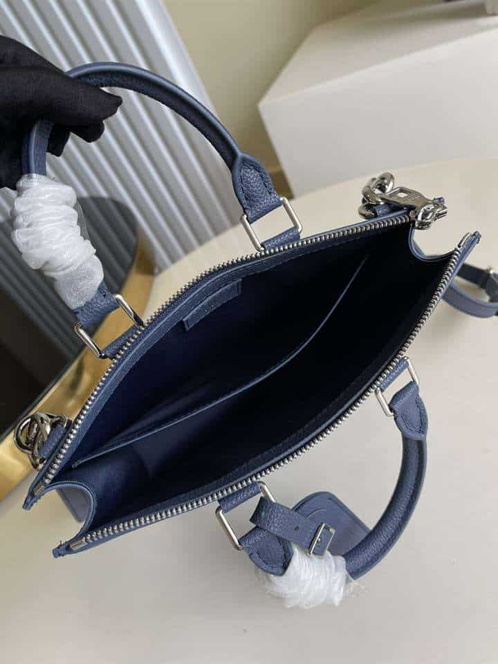 LV Sac Plat Zippe - Blue