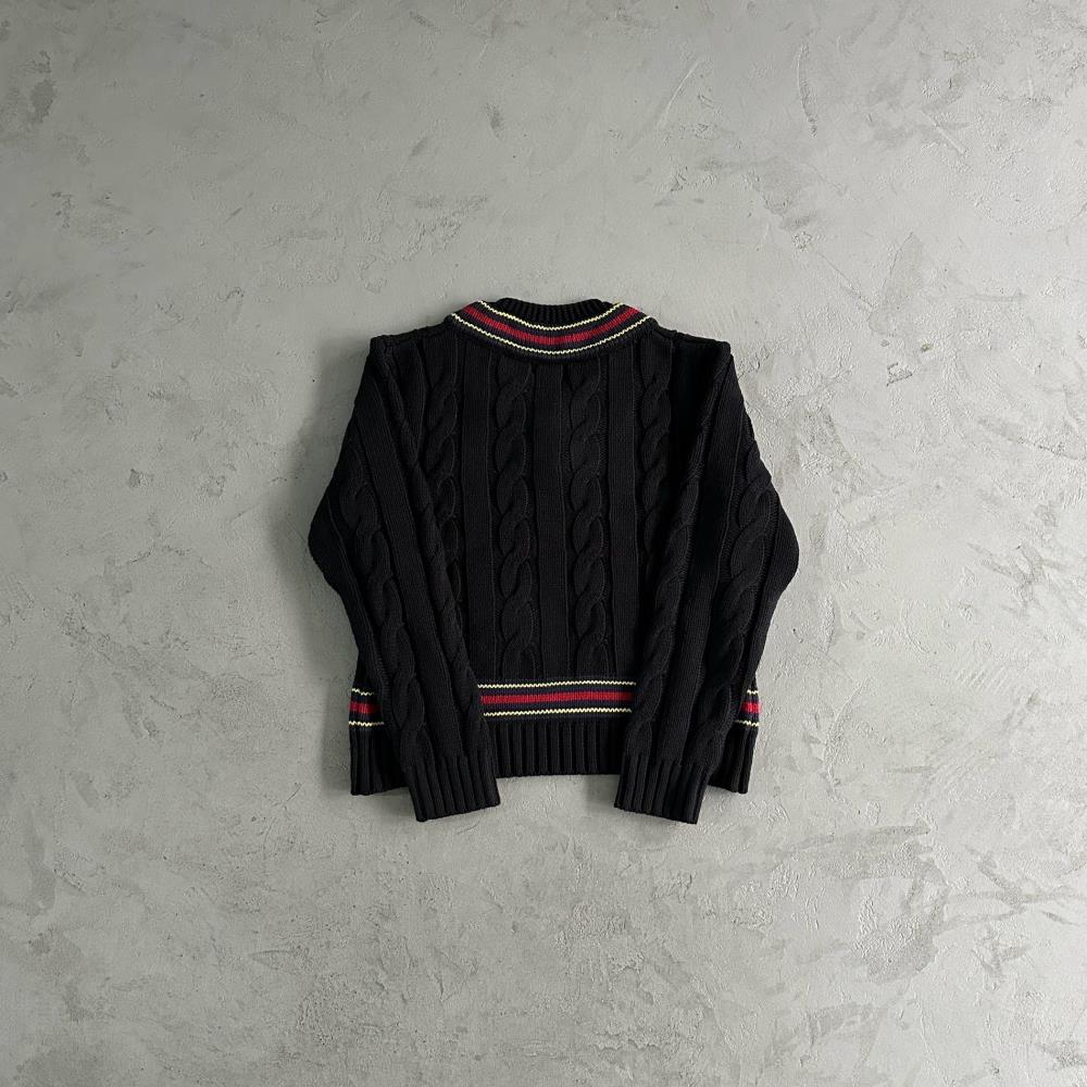 Crtez V-Neck Sweater - Black