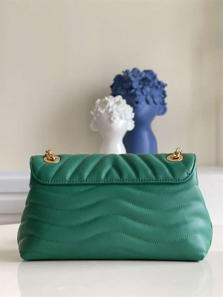 LV New Wave Chain Bag - Green