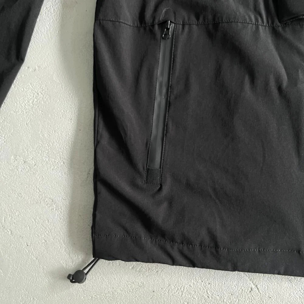 TS Decoded Windbreaker - Black
