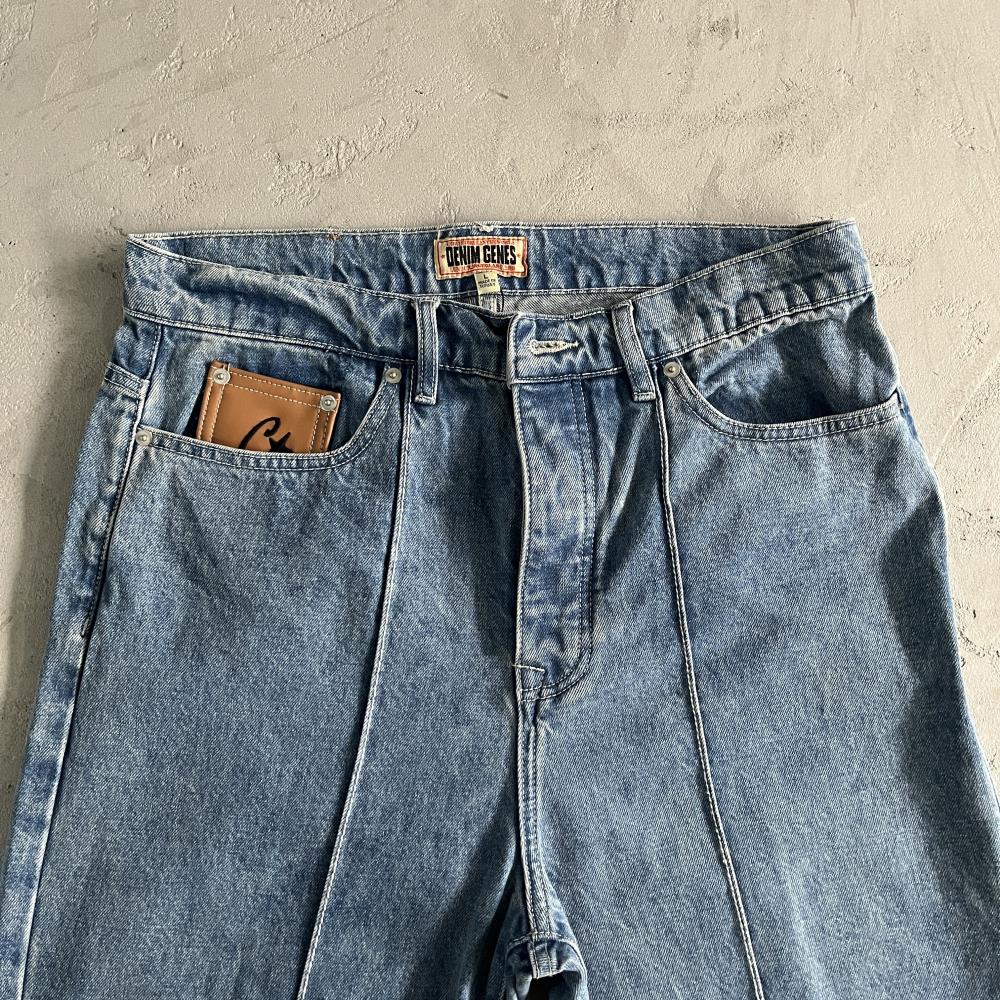 Crtez Denim Jeans - Washed Blue