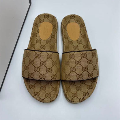 Gucci Classic Slide Sandals - Beige