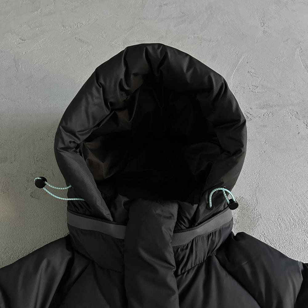 Syn Puffer Coat - Black/Blue