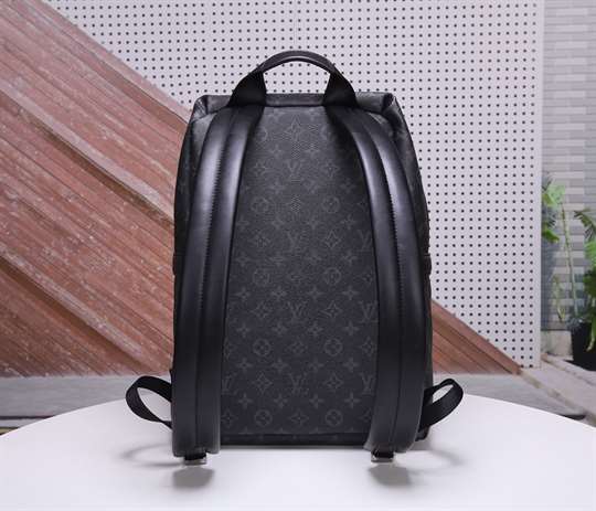 LV Discovery Backpack PM - Black