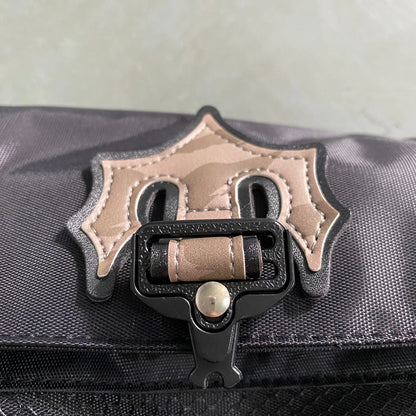TS Messenger Bag 1.0 - Black/Tiger Camo