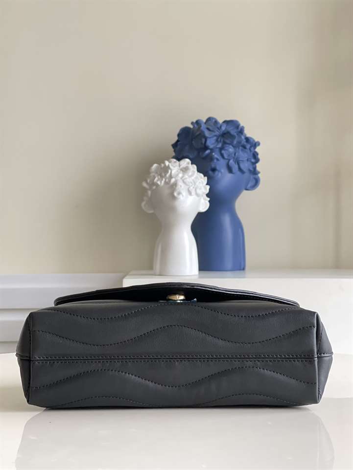 LV New Wave Chain Bag - Black