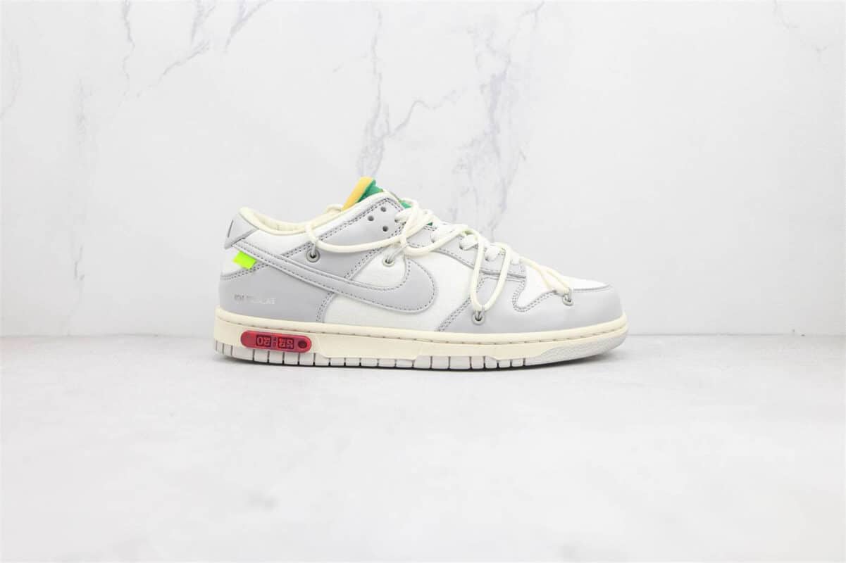 Nike SB Dunk Low - Off-White
